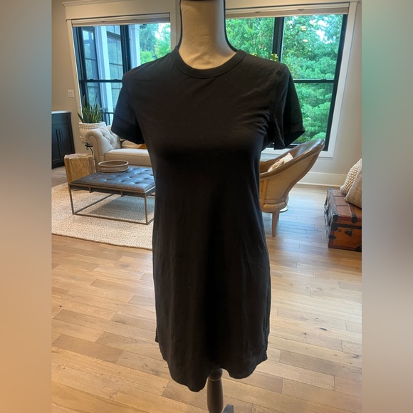 Lululemon Classic-Fit Cotton-Blend Dress - Picture 4 of 4